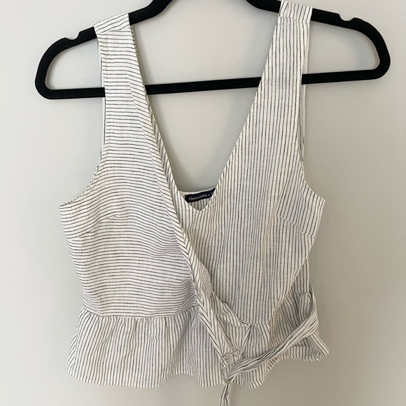Abercrombie Summer Tank - Picture 1 of 2